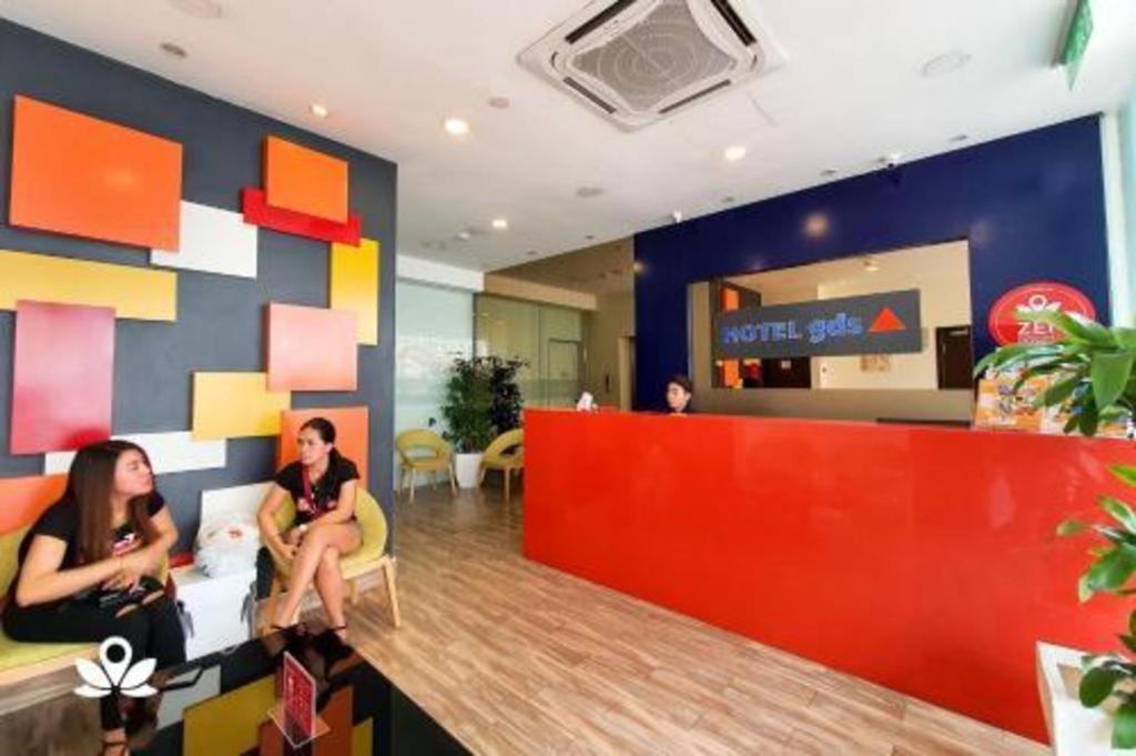 Capital O 90574 Hotel Glo Kuala Lumpur Exterior photo