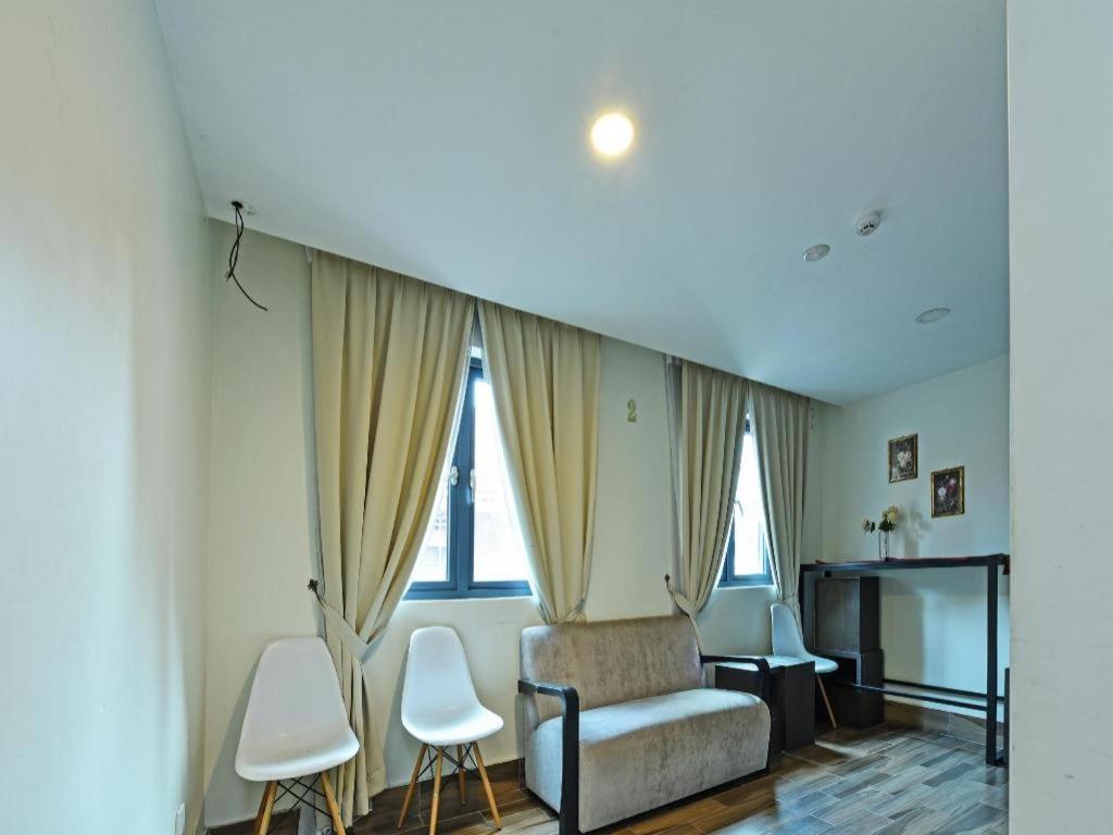 Capital O 90574 Hotel Glo Kuala Lumpur Exterior photo
